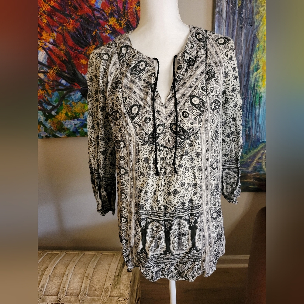 Lucky Brand Black and White Bohemian Blouse